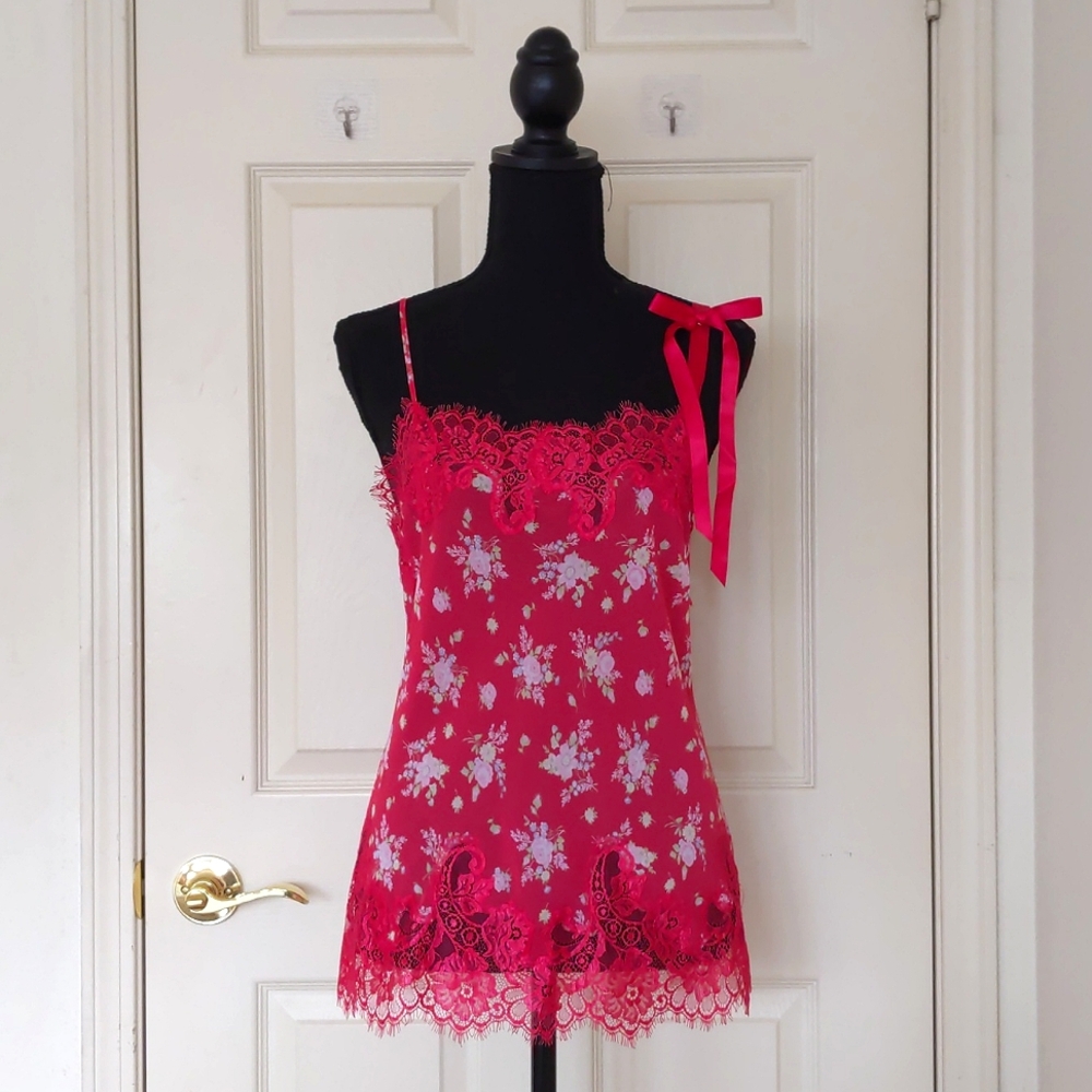 NWT. Victoria's Secret Multicolor Floral Cami w/Lace, Ribbon & Adjustable Straps